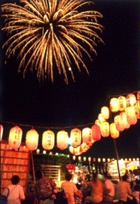 地蔵盆花火 (霊山寺)