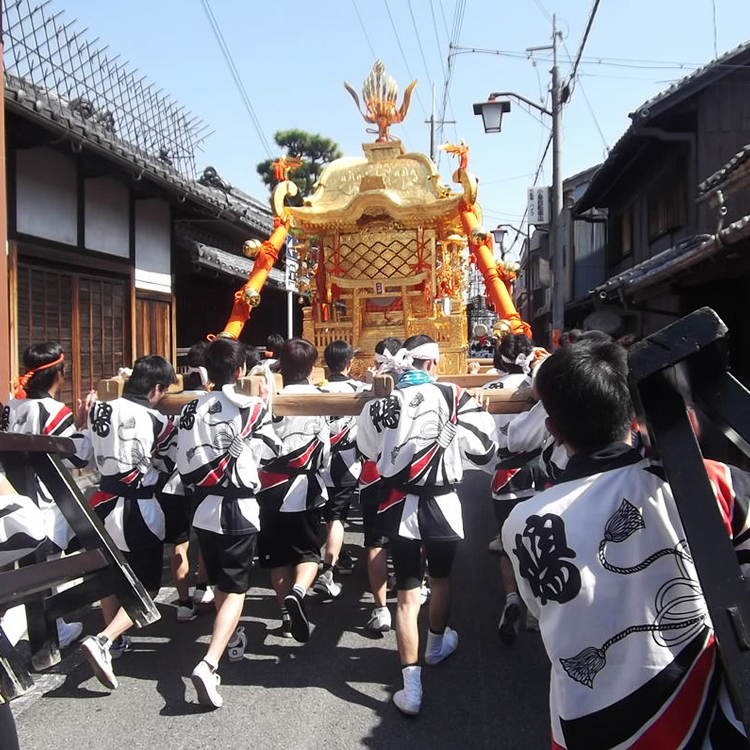 神輿巡行(鴨都波神社)