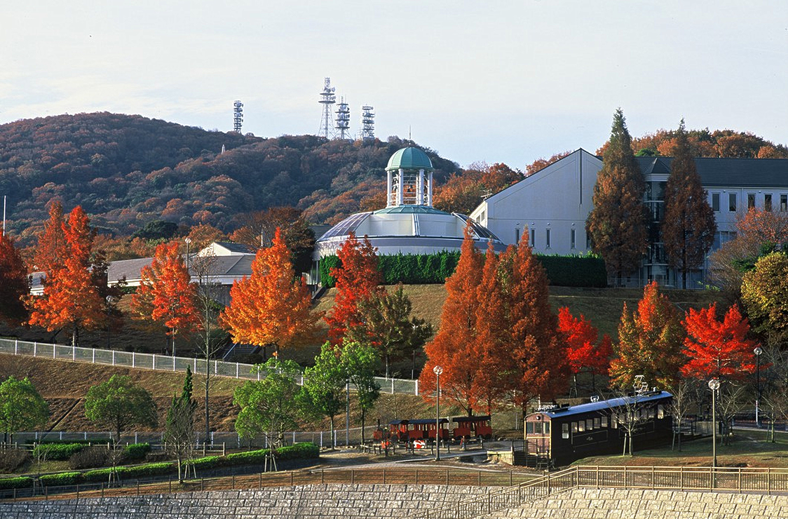 生駒山麓公園　野外活動センター