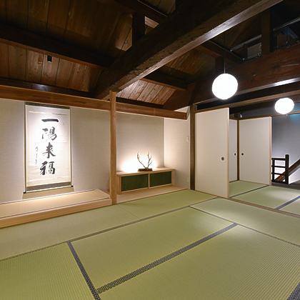 竹林月夜(客室) うぶすなの郷 TOMIMOTO たった2部屋だけの贅沢!ホテルに転身した旧富本憲吉記念館