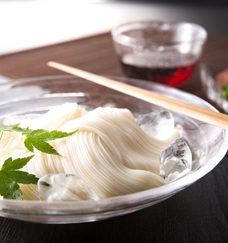 風土が育んだ名物 そうめんの故郷・三輪