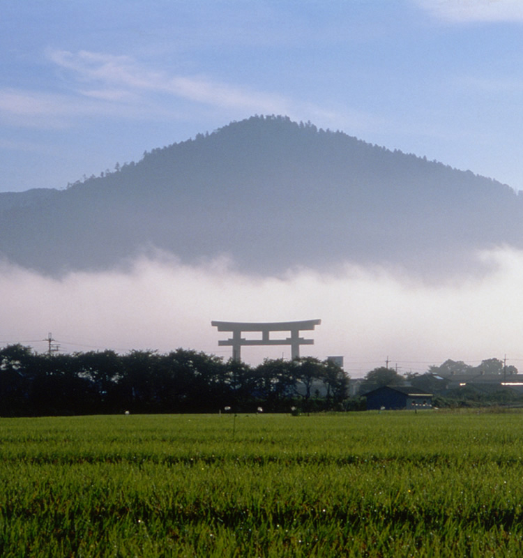 三輪山 神話に語られる名物──そうめんの故郷・三輪